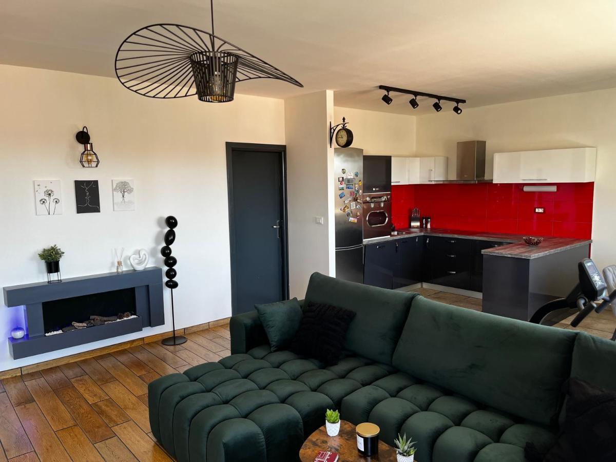 Luxury Apartment Lulu Split Exterior photo
