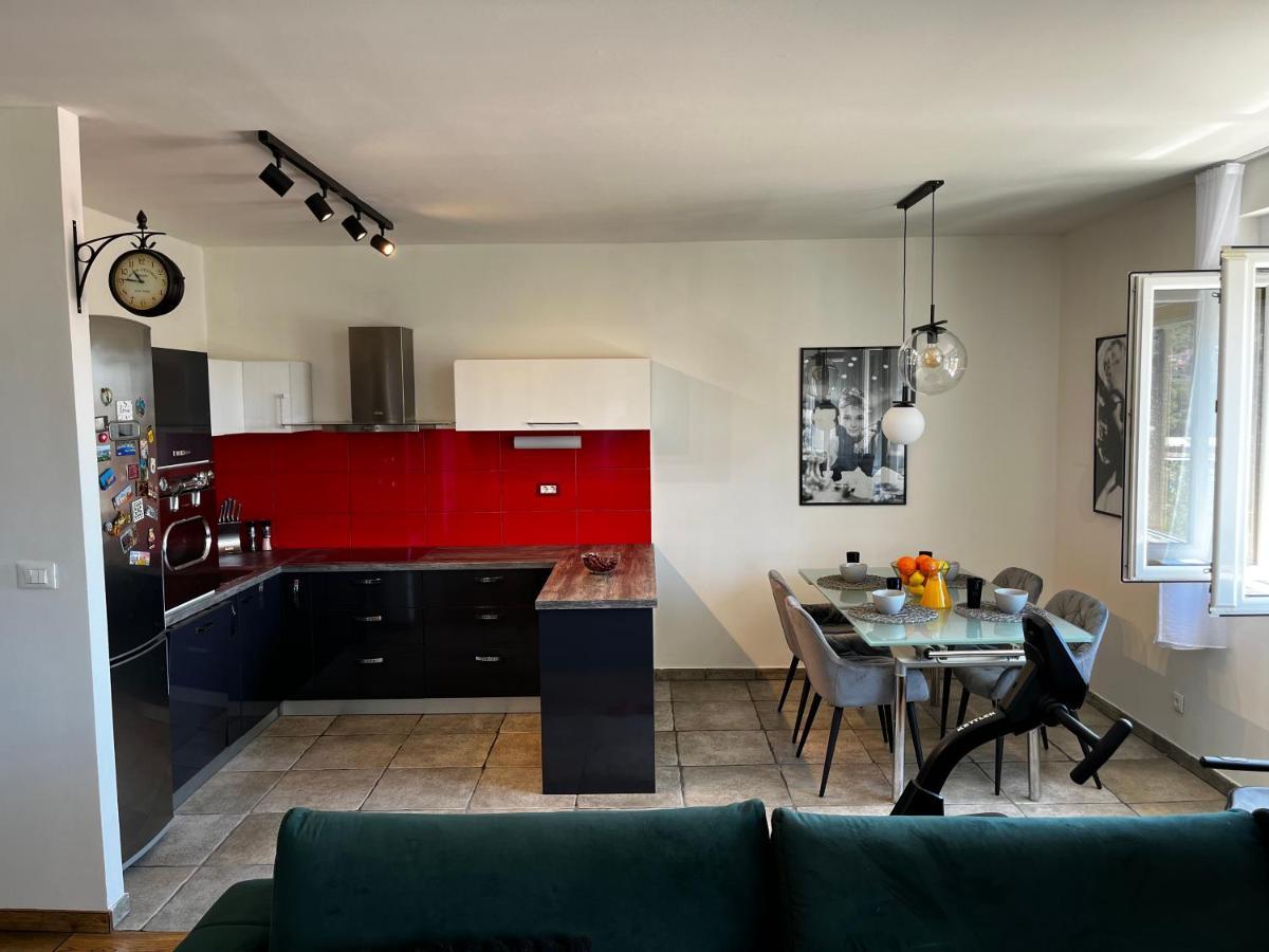 Luxury Apartment Lulu Split Exterior photo